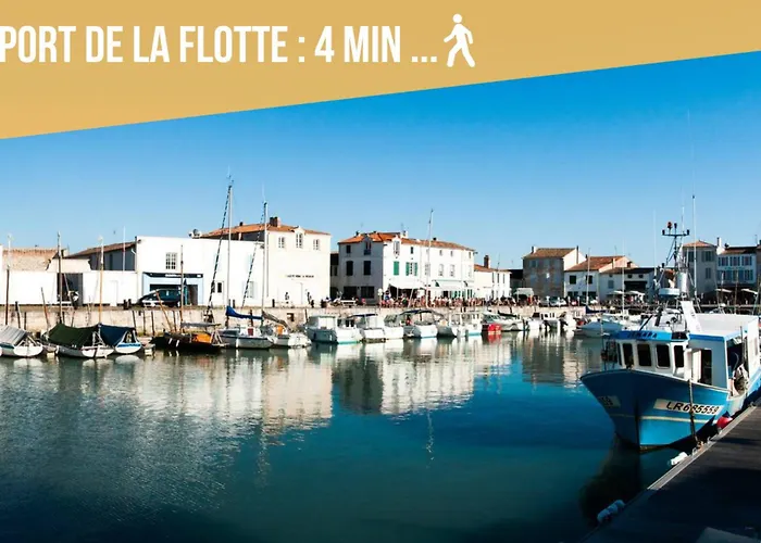 Le Phare Du Bout Du Monde - Proche Du Port La Flotte