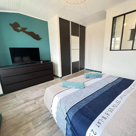 Le Phare Du Bout Du Monde - Proche Du Port 펜션